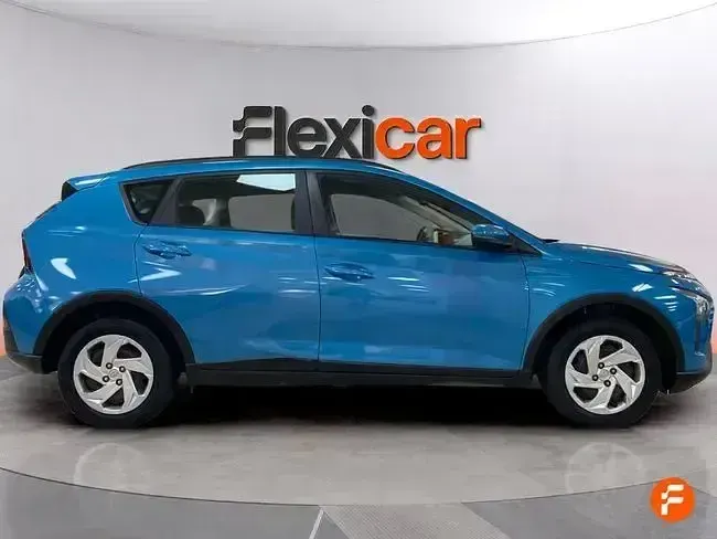 Usado Hyundai Bayon 84 CV (61 kW) 2022 Azul SUV