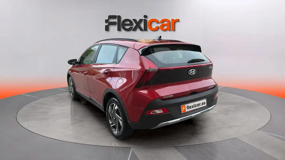 Usado Hyundai Bayon 101 CV (74 kW) 2024 Granate SUV