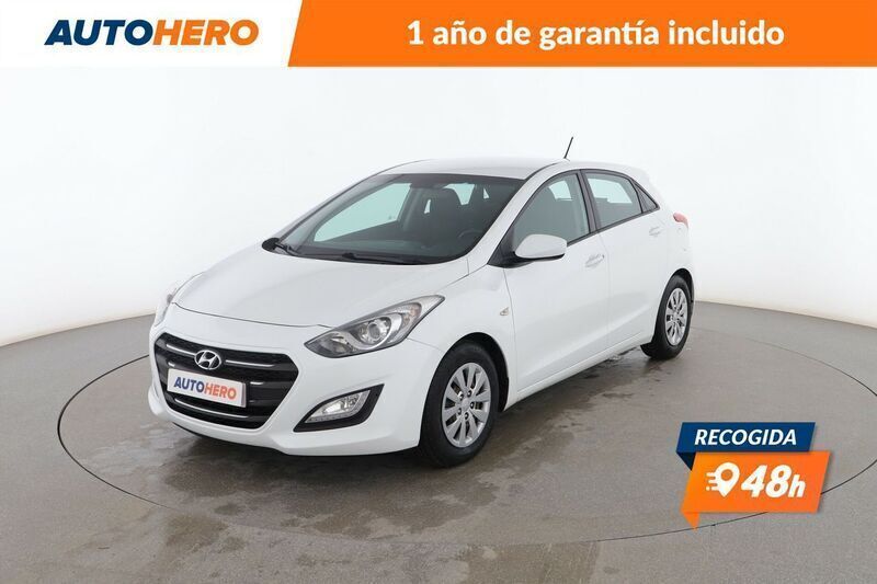 Blanco Usado 2016 Hyundai i30 Berlina | 10.099 € (Precio justo) - Imagen 1/3