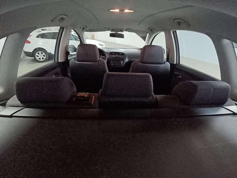 Usado Seat Altea XL Copa 105 CV (77 kW) 2012 Plateado Monovolumen