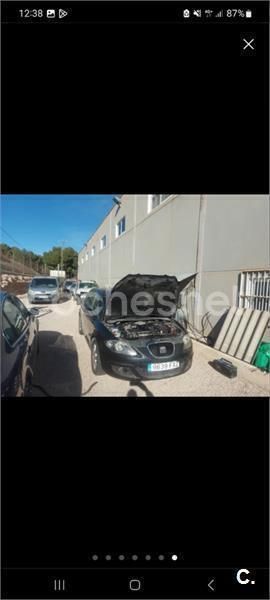 Usado Seat Leon Sport 105 CV (77 kW) 2007 Negro Berlina