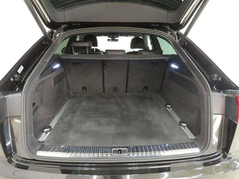 Usado Audi Q8 394 CV (289 kW) 2025 Negro SUV