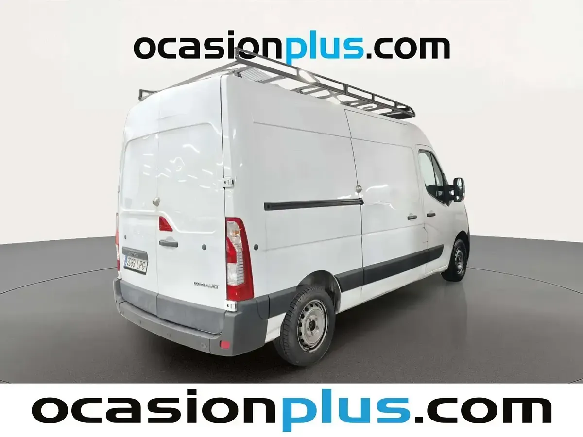 Usado Renault Master 135 CV (99 kW) 2021 Blanco Monovolumen