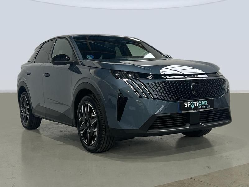 Usado Peugeot 3008 Allure 136 CV (100 kW) 2024 Azul SUV