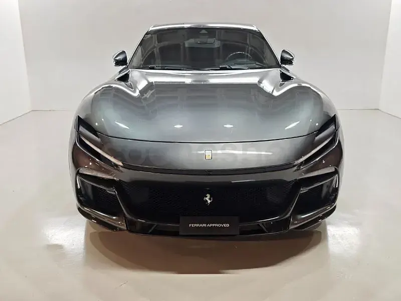 Usado Ferrari Purosangue 725 CV (533 kW) 2025 Gris / plata SUV