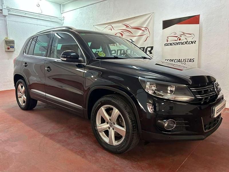 Usado VW Tiguan Sport 140 CV (102 kW) 2012 Negro SUV