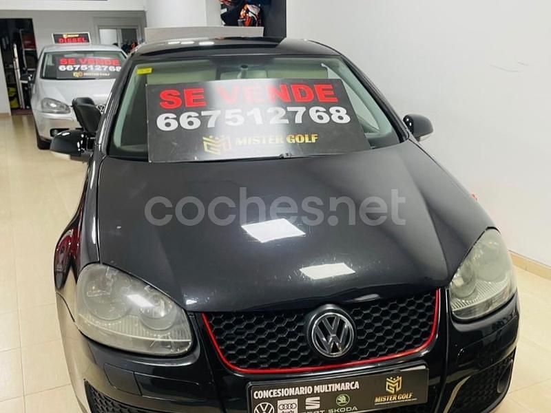 Negro Usado 2005 VW Golf IV Sportline Berlina | 4500 € (Precio justo) - Imagen 1/4