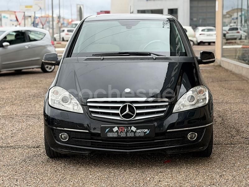 Usado Mercedes A200 Elegance 140 CV (102 kW) 2010 Negro Monovolumen