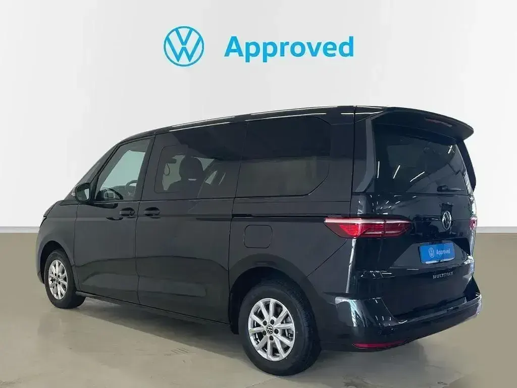 Usado VW Multivan 150 CV (110 kW) 2025 Negro Monovolumen