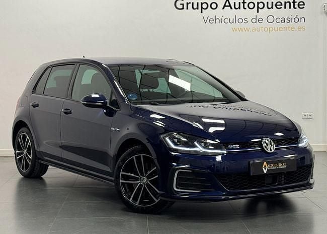 Azul Usado 2020 VW Golf VII GTE | 21.390 € (Precio justo) - Imagen 1/4