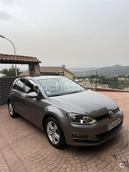 Gris / plata Usado 2014 VW Golf VII Advance Berlina | 12.400 € (Precio justo) - Imagen 1/2