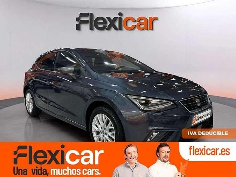 Usado Seat Ibiza 115 CV (84 kW) 2024 Gris Utilitario