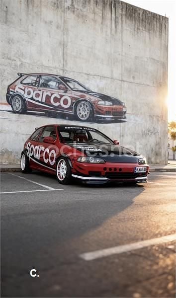 Usado Honda Civic 160 CV (117 kW) 2000 Rojo Berlina