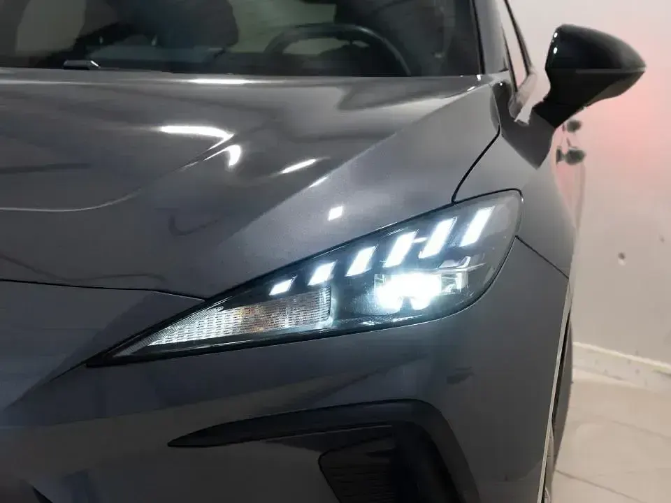 Usado MG MG5 EV 125 kW (170 CV) 2023 Otro Familiar