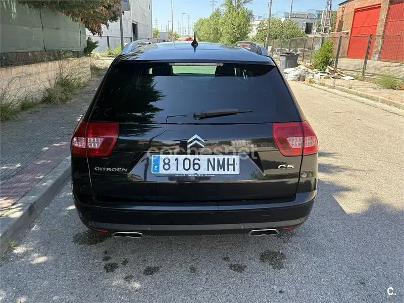 Usado Citroën C5 Exclusive 241 CV (177 kW) 2010 Negro Familiar