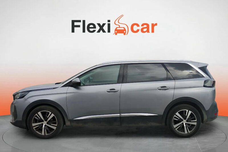 Usado Peugeot 5008 Allure 131 CV (96 kW) 2020 Gris Monovolumen