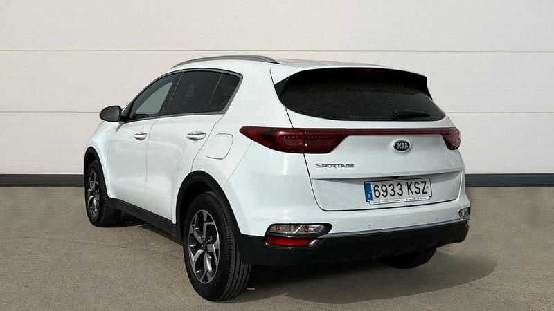 Usado Kia Sportage 132 CV (97 kW) 2019 Blanco SUV