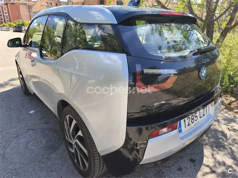 Usado BMW i3 170 CV (125 kW) 2015 Gris / plata Utilitario