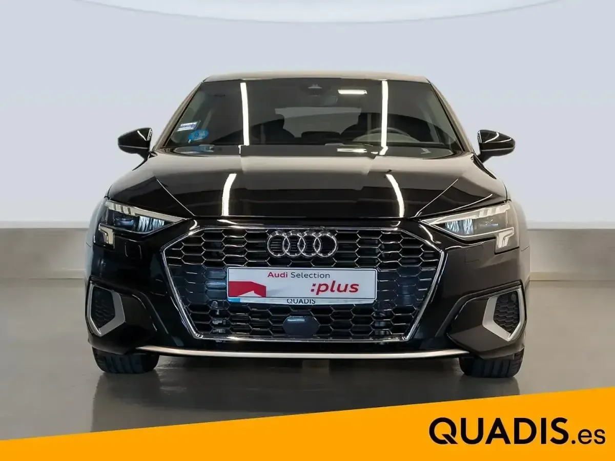 Usado Audi A3 e-tron Advanced Plus 204 CV (150 kW) 2024 Negro Utilitario