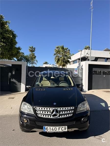 Usado Mercedes ML320 224 CV (164 kW) 2006 Negro SUV