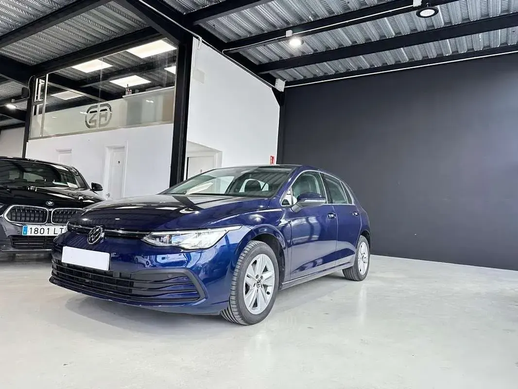 Usado VW Golf VIII 116 CV (85 kW) 2022 Azul Utilitario