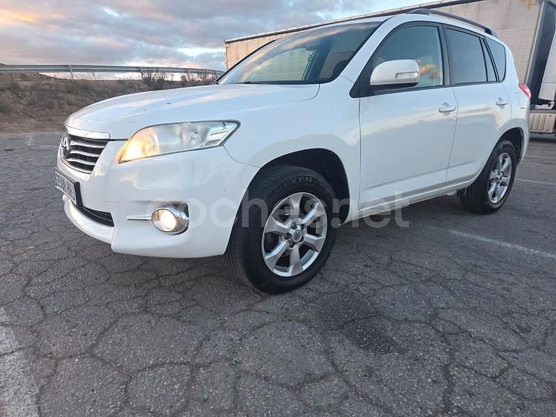 Usado Toyota RAV4 Advance 150 CV (110 kW) 2011 Blanco SUV