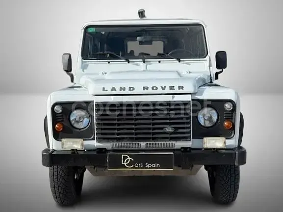 Używany Land Rover Defender 122 KM (89 kW) 2013 Biały Kombi