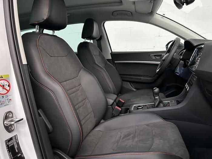 Usado Seat Ateca FR 150 CV (110 kW) 2025 Blanco SUV