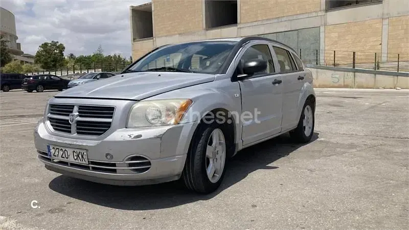 Usado Dodge Caliber 140 CV (102 kW) 2009 Gris / plata Utilitario