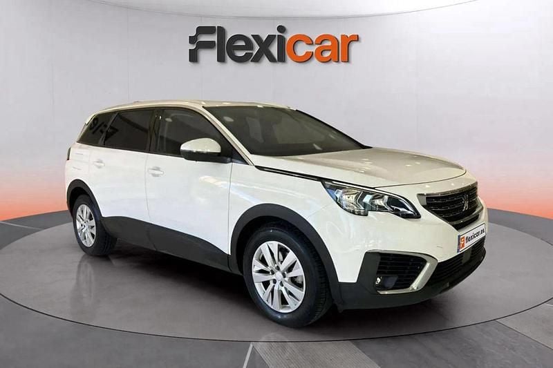 Blanco Usado 2019 Peugeot 5008 Active Monovolumen | 15.890 € (Super precio) - Imagen 1/4