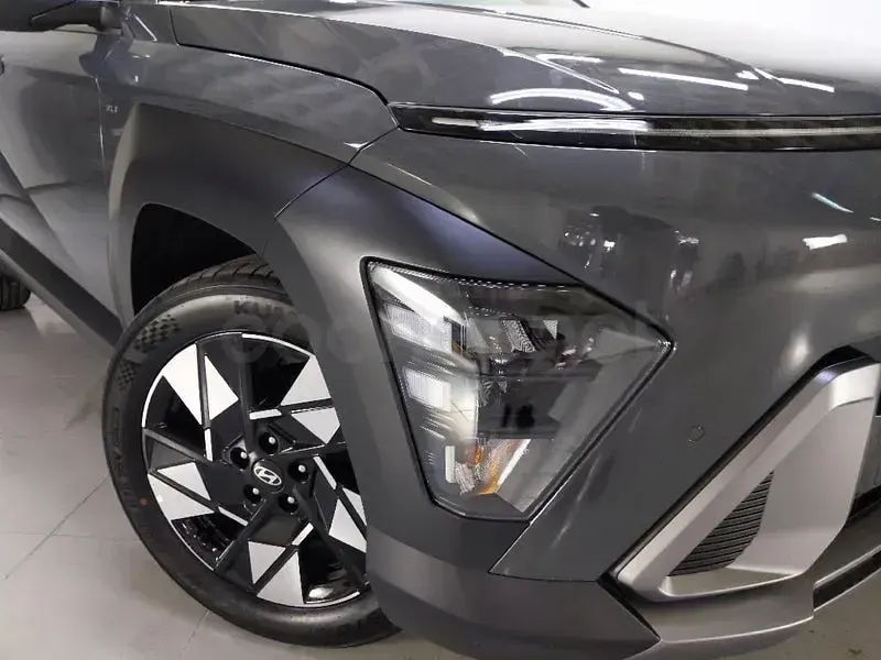 Nuevo Hyundai Kona 115 CV (84 kW) 2026 Gris / plata SUV