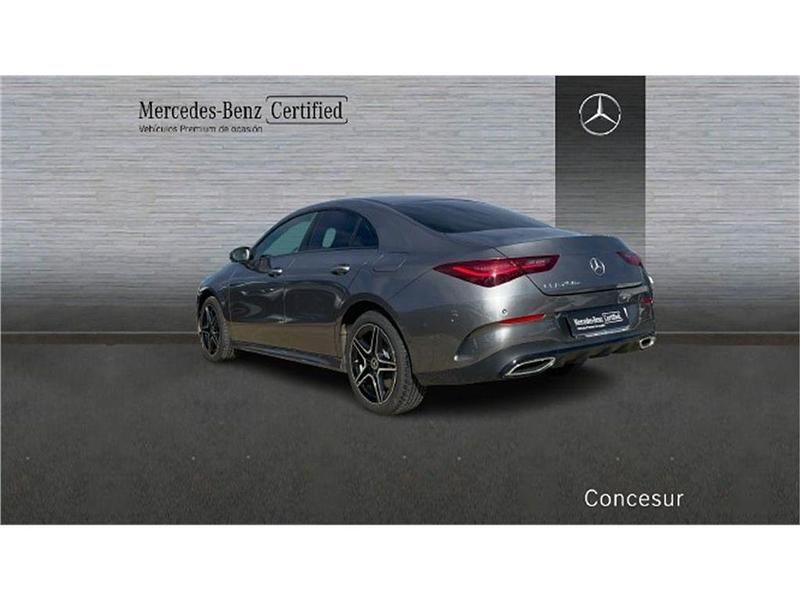 Usado Mercedes CLA250e 217 CV (159 kW) 2025 Gris Berlina