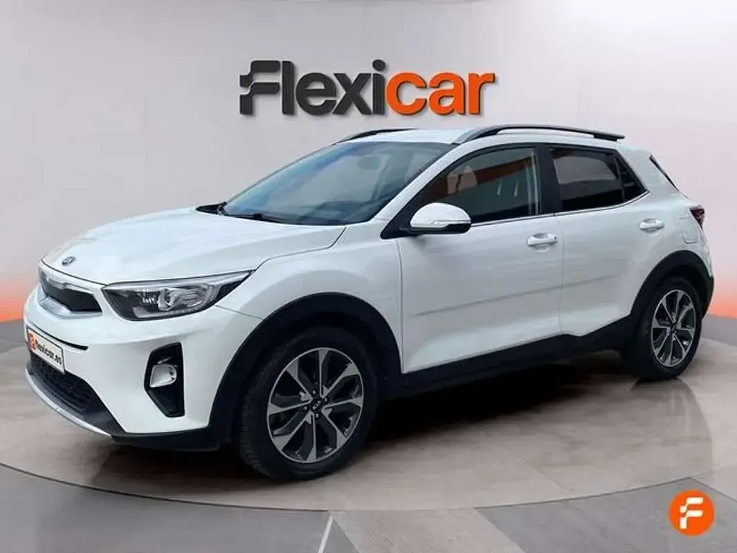 Usado Kia Stonic 136 CV (100 kW) 2019 Blanco SUV