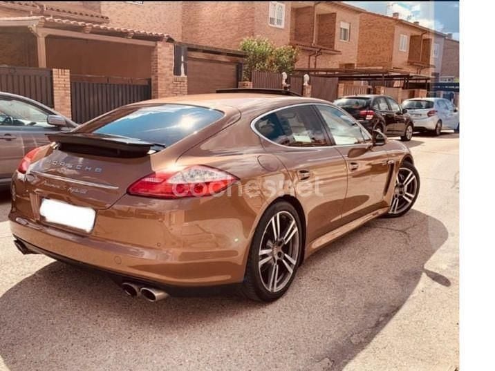 Käytetty Porsche Panamera 380 HP (279 kW) 2011 Ruskea Viistoperä