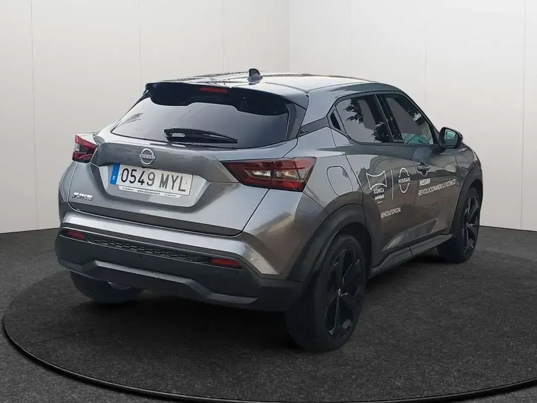 Usado Nissan Juke Tekna 114 CV (83 kW) 2025 Gris SUV