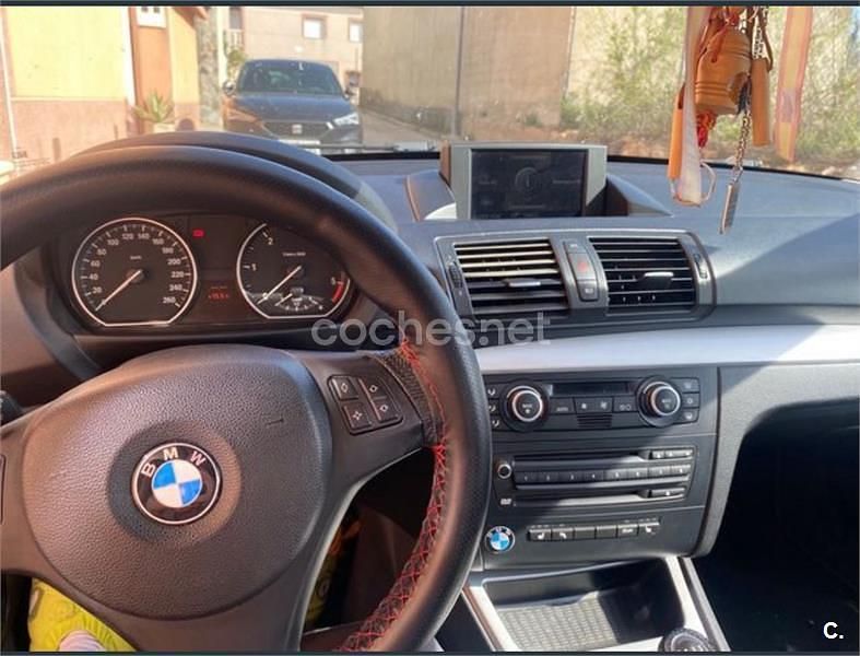 Usado BMW 123 Coupé 204 CV (150 kW) 2007 Granate Coupe