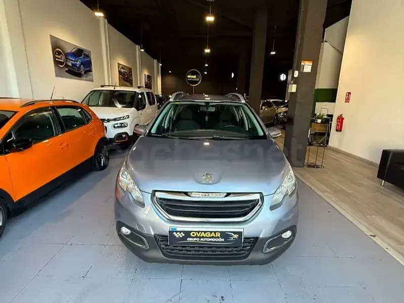 Usado Peugeot 2008 Active 82 CV (60 kW) 2014 Azul SUV