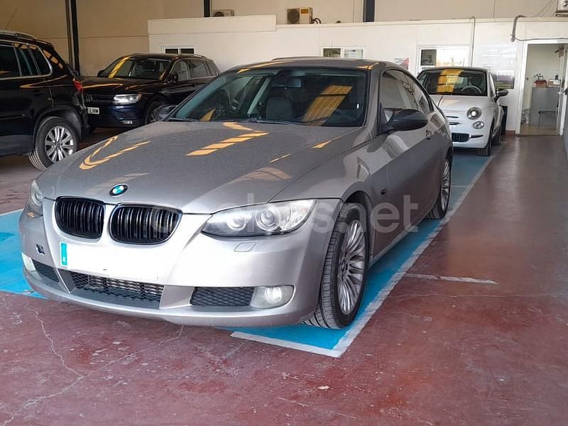 Beige Usado 2008 BMW 320 Coupe | 7600 € (Buen precio) - Imagen 1/4