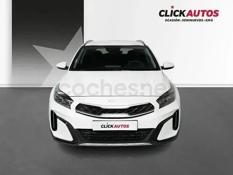 Usado Kia XCeed 100 CV (73 kW) 2025 Blanco SUV