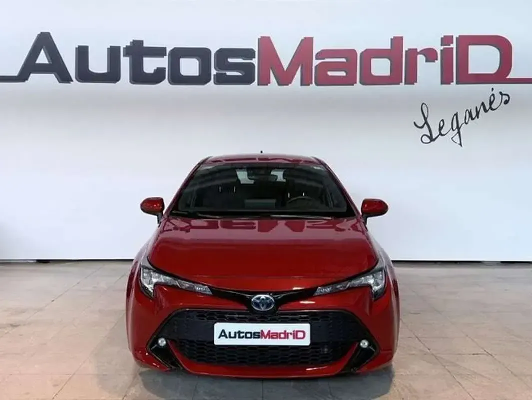 Usado Toyota Corolla Active 122 CV (89 kW) 2020 Rojo Utilitario