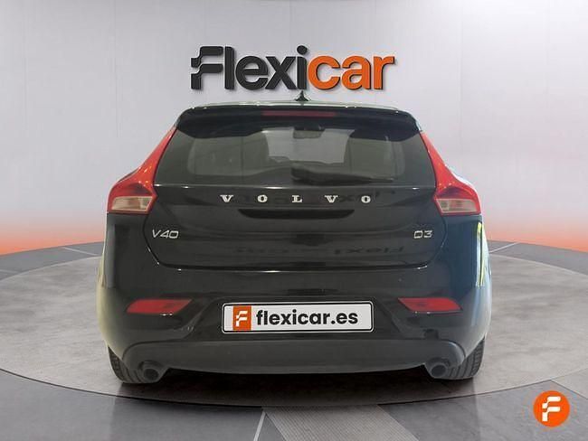 Usado Volvo V40 Inscription 150 CV (110 kW) 2017 Negro