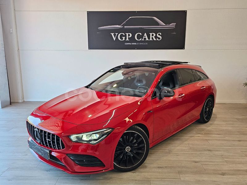 Rojo Usado 2019 Mercedes CLA200 Shooting Brake Familiar | 30.500 € (Un poco caro) - Imagen 1/4