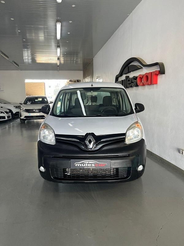 Usado Renault Kangoo 95 CV (69 kW) 2020 Blanco Monovolumen