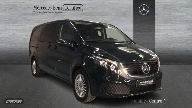 Usado Mercedes EQV300 150 kW (204 CV) 2021 Gris Monovolumen