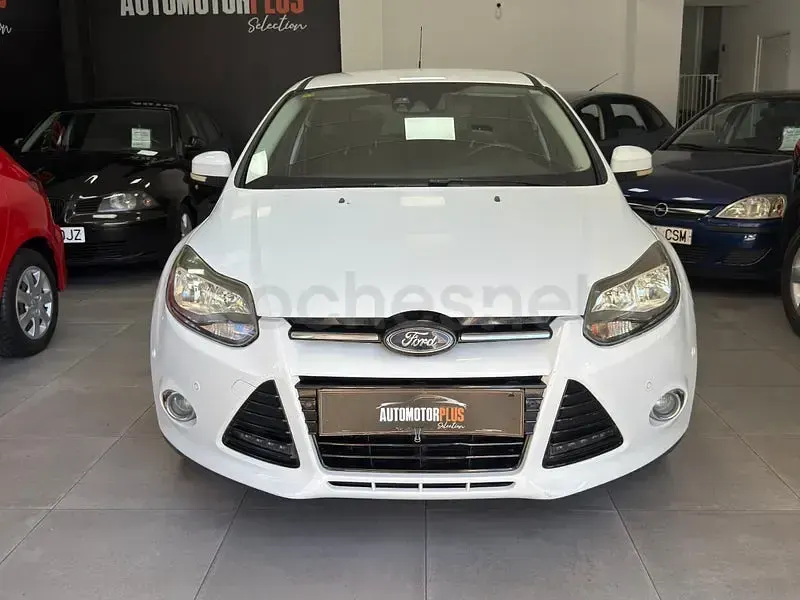 Usado Ford Focus Titanium 115 CV (84 kW) 2012 Blanco Berlina