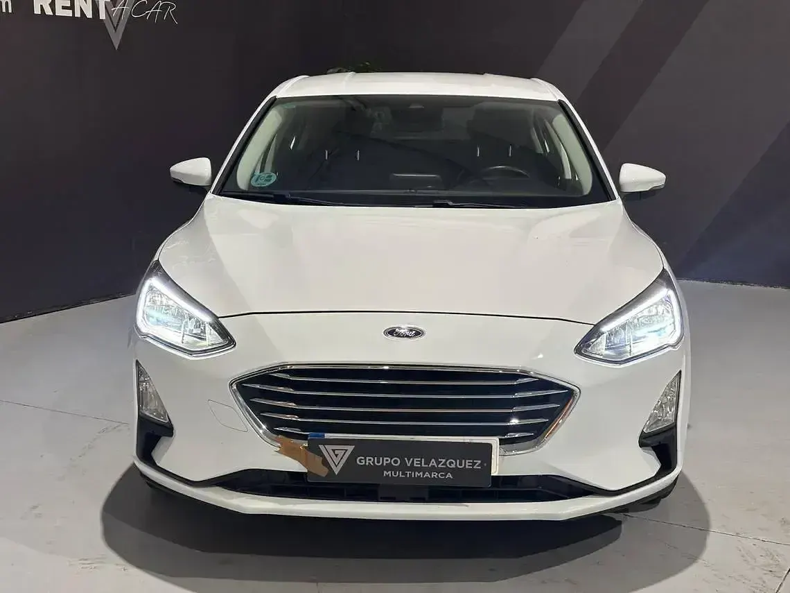 Usado Ford Focus Trend+ 120 CV (88 kW) 2022 Blanco Berlina