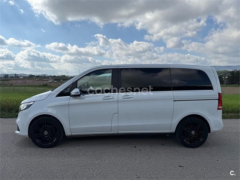 Blanco Usado 2020 Mercedes V220 Avantgarde Monovolumen | 43.995 € (Precio justo) - Imagen 1/4
