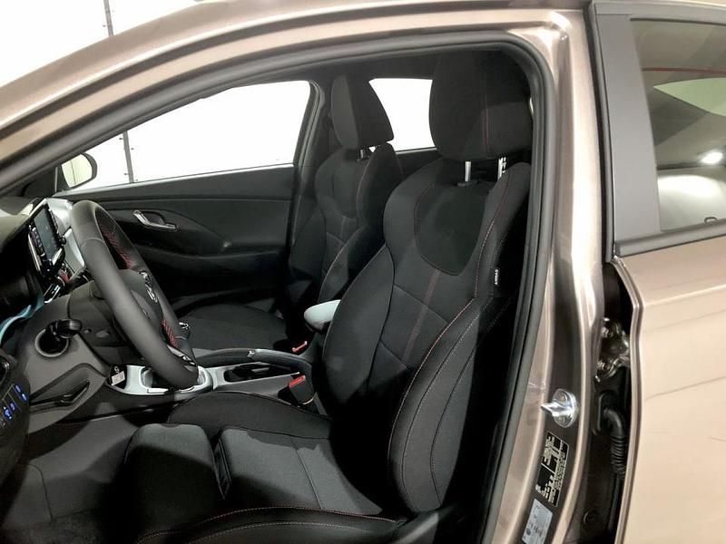 Nuevo Hyundai i30 N Line 100 CV (73 kW) 2026 Otro Berlina