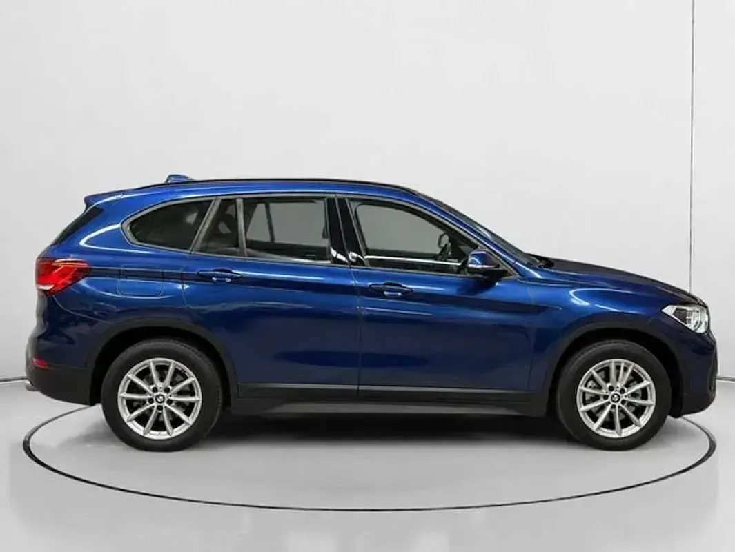 Usado BMW X1 Advantage 190 CV (139 kW) 2021 Azul SUV