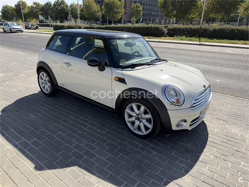 Beige Usado 2008 Mini Cooper D Utilitario | 4990 € - Imagen 1/4